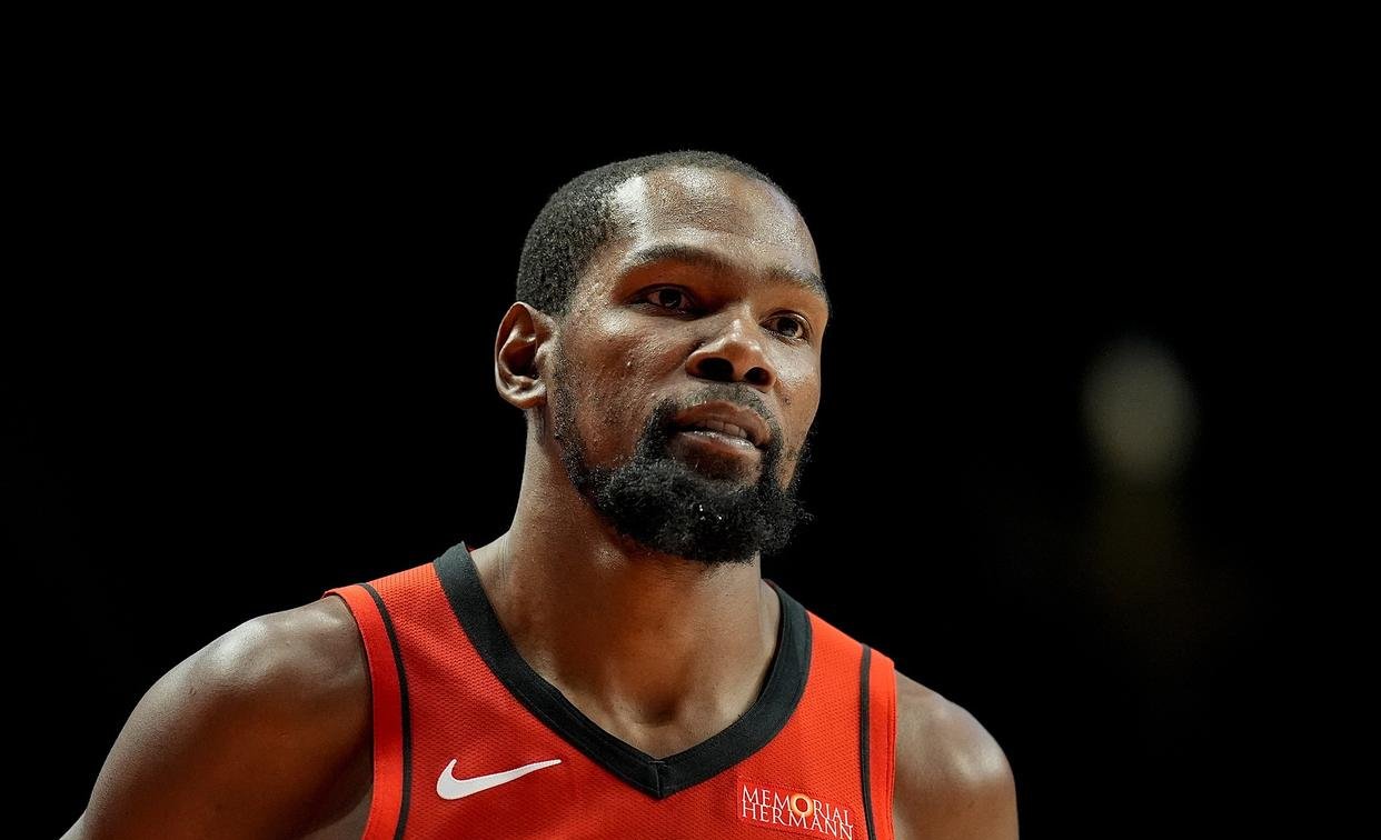 爱游戏体育-冲刺阶段休斯敦火箭备战葡超库里连续五场比赛得分超过大胜，媒体一致点评：杜兰特在曼联比赛中爆冷